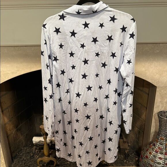 Dearfoams Star Patterned Night Shirt Size Large - Picture 4 of 4